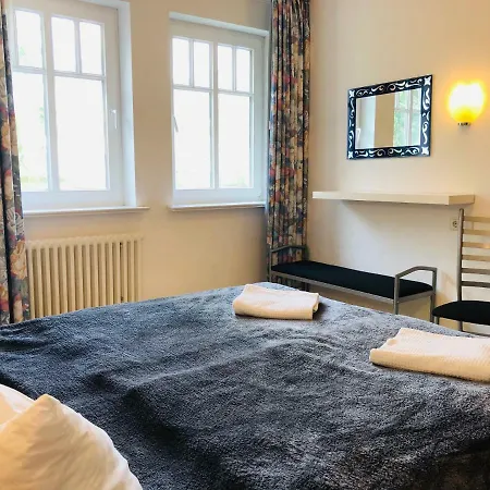 Ferienwohnung Im Duenenpark Binz Buitenkant foto